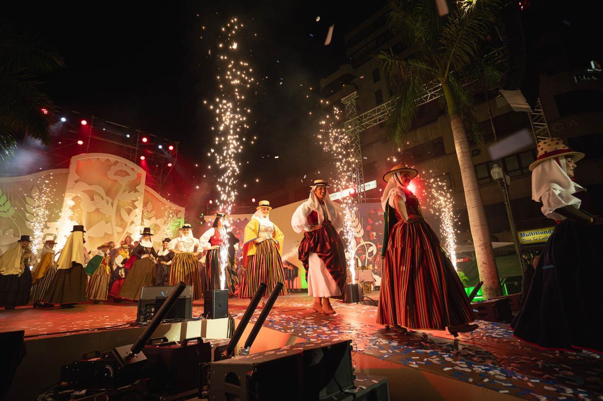 Proclamación de la reina de las fiestas de mayo 2026