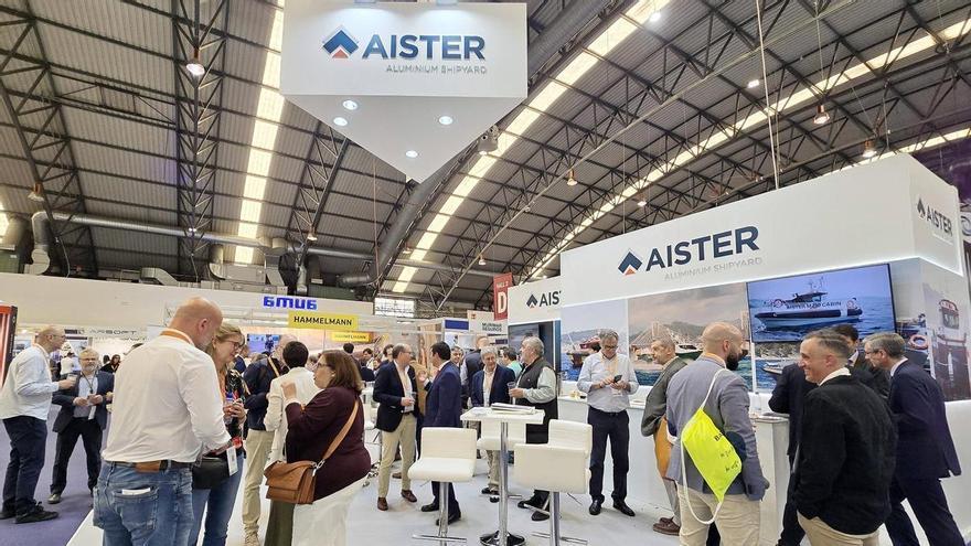 Aister simultanea trabajos con 15 embarcaciones, ocho de ellas patrulleras