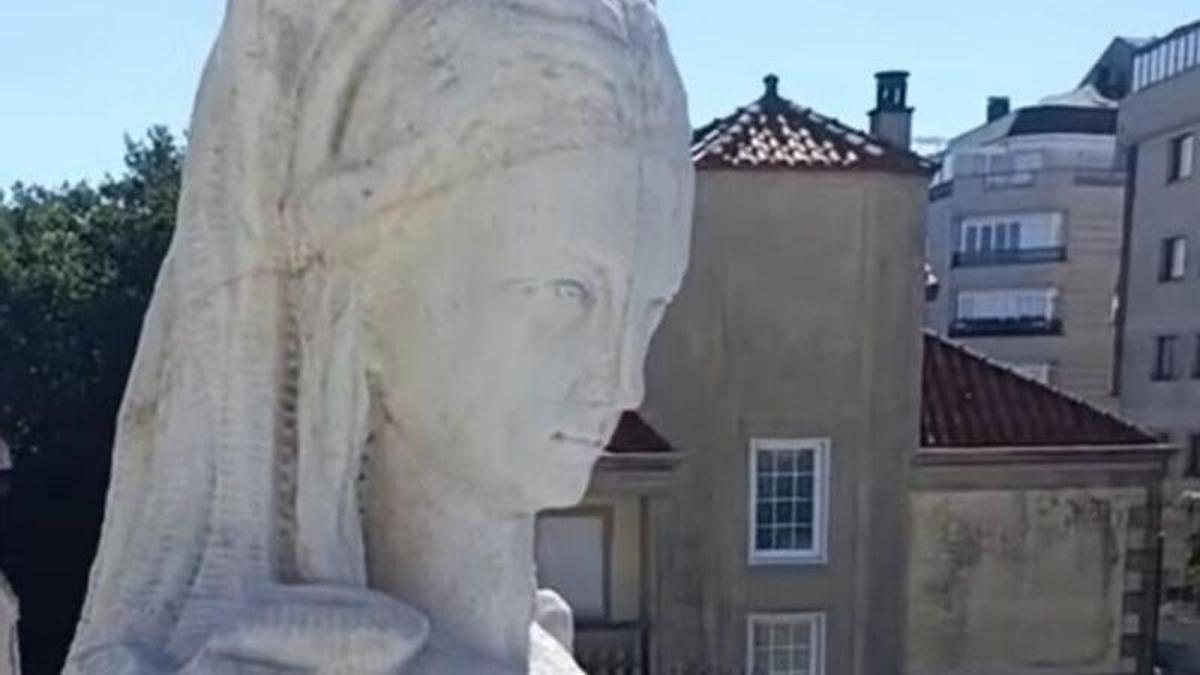 La Inmaculada de Francisco Asorey, tras los trabajos de conservación realizados en la escultura.