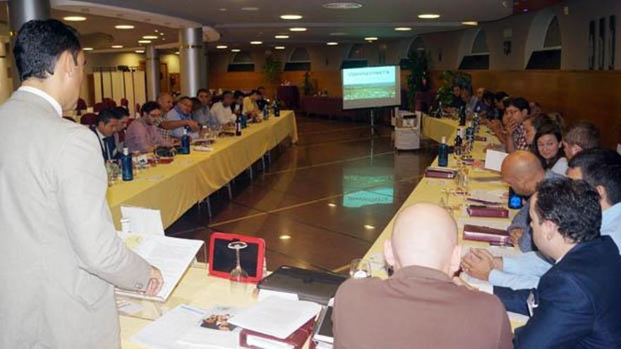 Empresarios zamoranos de BNI durante un desayuno de negocios.