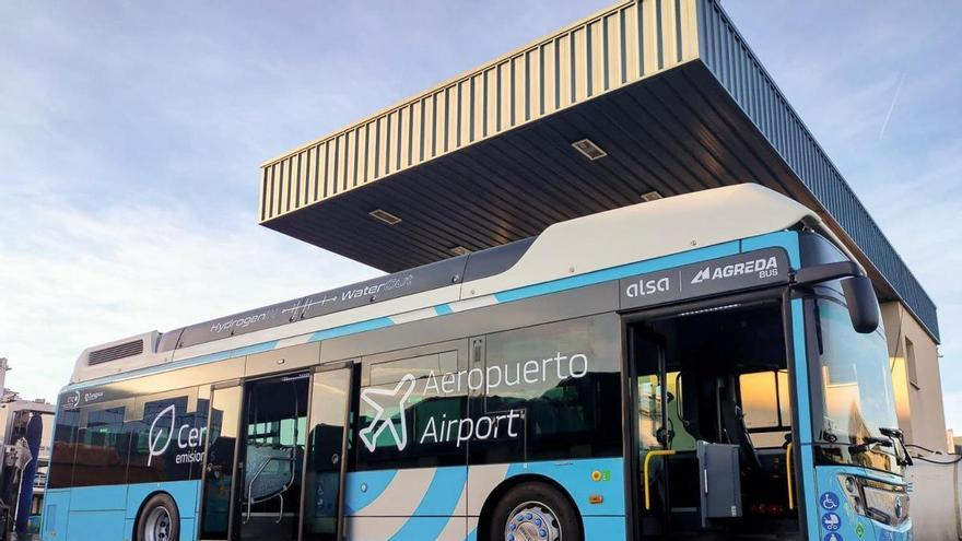 Ya es oficial: se podrá pagar con tarjeta el billete de bus que une el aeropuerto con Zaragoza