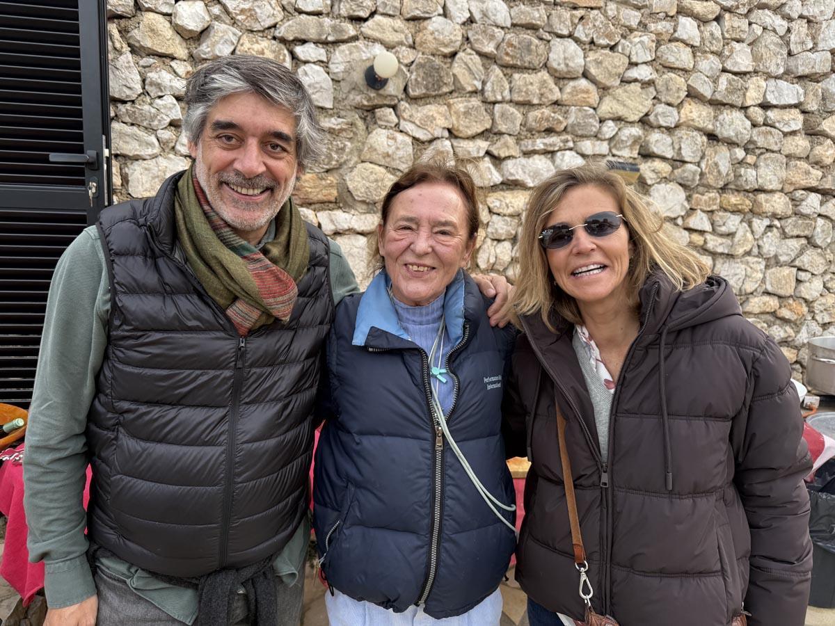 Un año más de lentejas del empresario Daniel Busturia, en imágenes