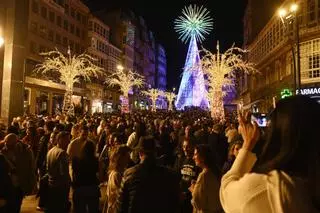 El encendido de las luces de Navidad de Vigo en primera línea: aforo limitado y solo cuatro accesos a Porta do Sol