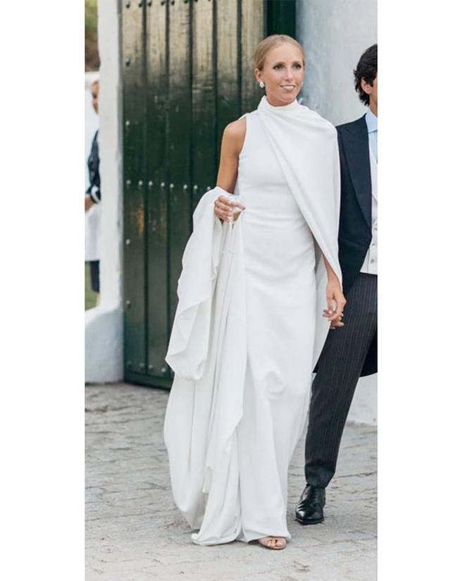 Vestido de novia asimétrico de Lorenzo Caprile