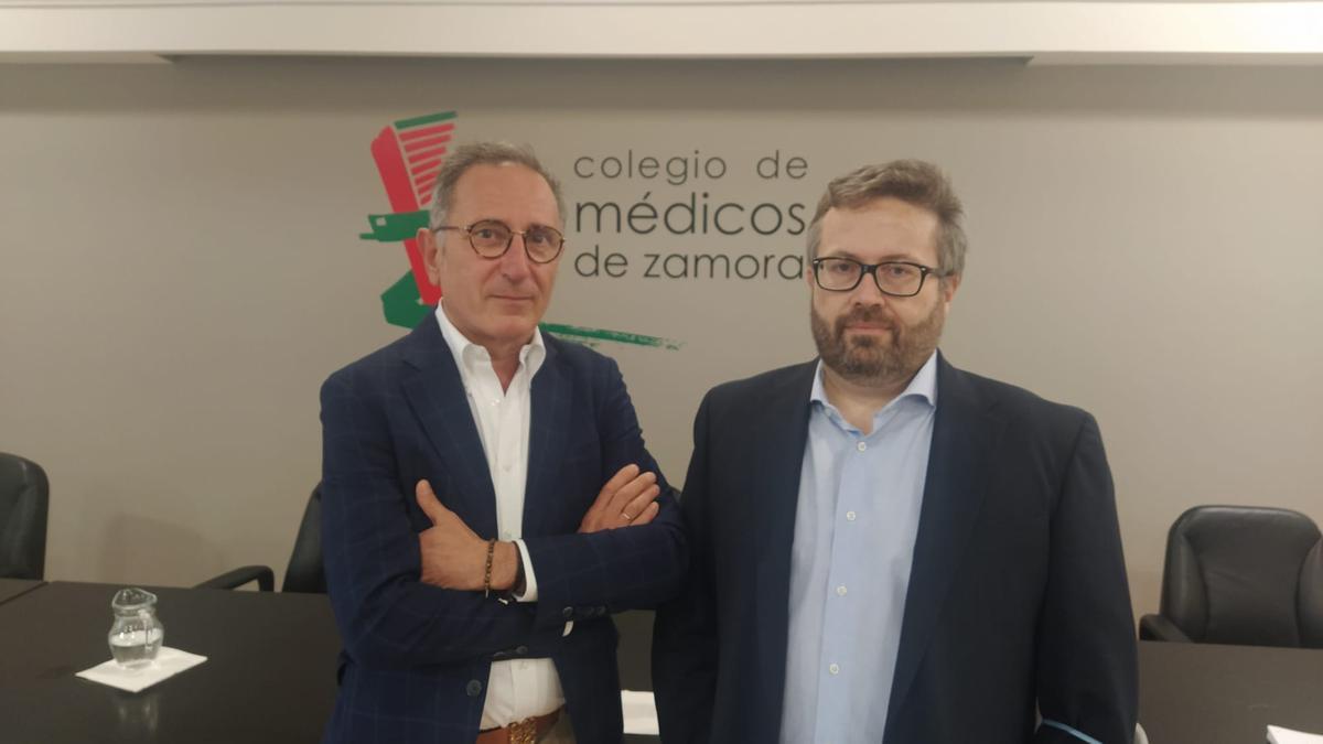 Jesús Alberto Piñuel González y Juan Carlos González Romero, en el Colegio de Médicos de Zamora