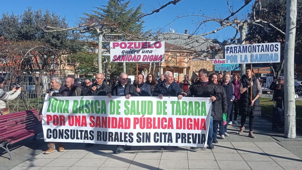 Vecinos de la comarca de Tábara, en la movilización celebrada este sábado