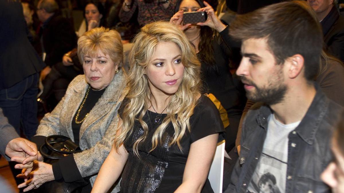 Nidia Ripoll, Shakira y Piqué juntos