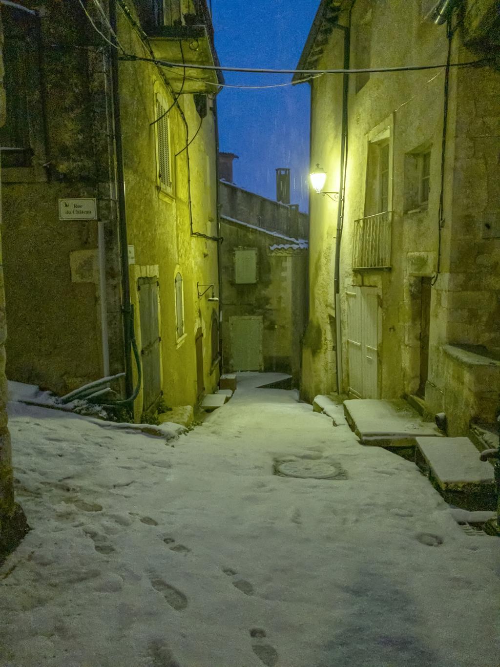 Calles desiertas y mucha tranquilidad en los meses de invierno.