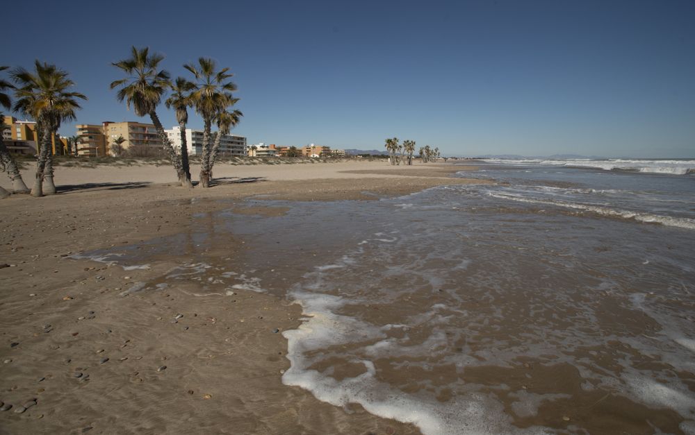 regresión de 40 metros en la playa de Canet d'En Berenguer según los cálculos del ayuntamiento