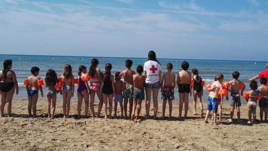 Creu Roja Manresa atén a 50 infants i joves en risc social tot l&#039;estiu
