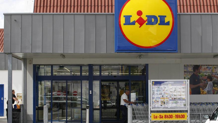 ALERTA: diverses crítiques a Lidl per trobar productes alimentaris florits