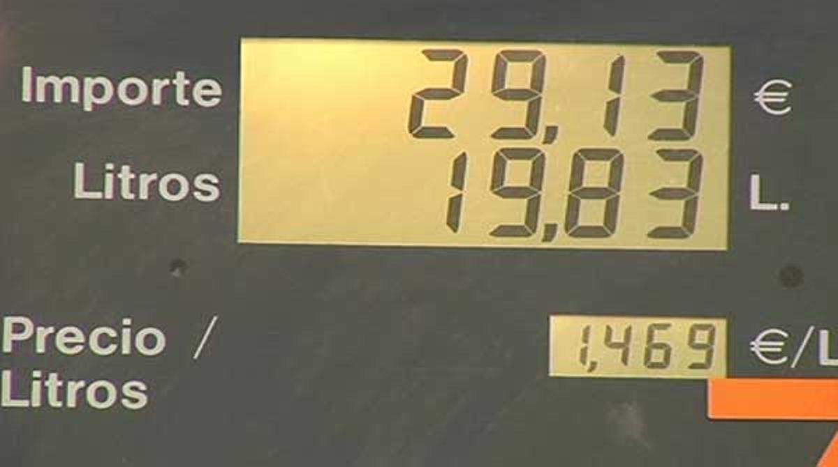 El preu de la gasolina i el gasoil en màxim després de la pujada de l’IVA