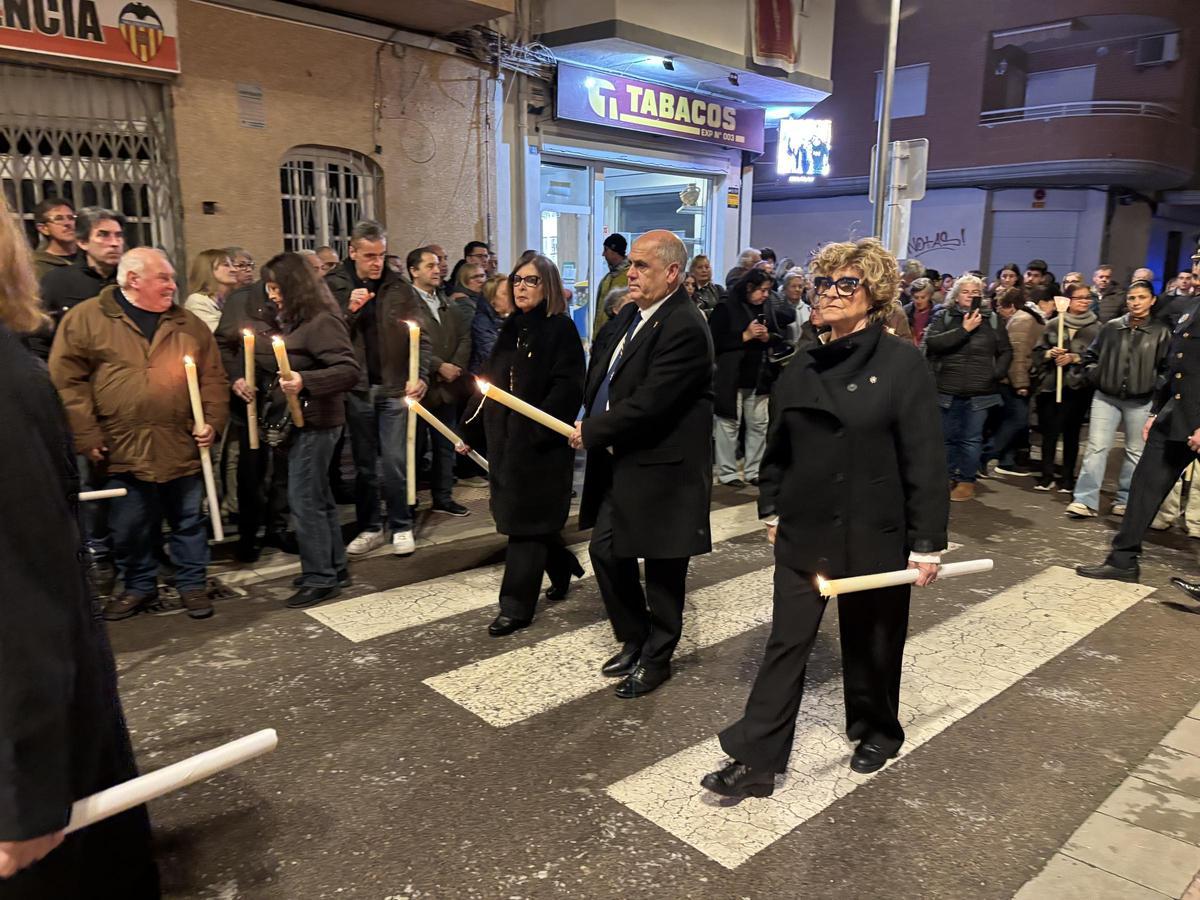 Las imágenes de la multitudinaria procesión de subida de la imagen del Santísimo Cristo del Mar de Benicarló