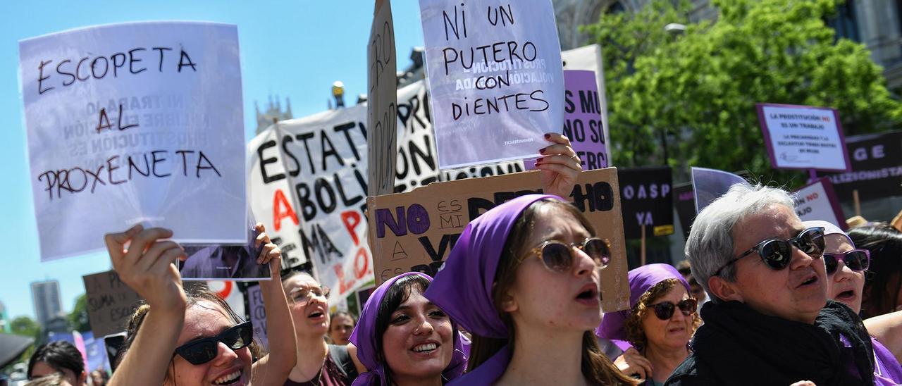 Manifestación ayer en Madrid para reclamar la abolición de la prostitución