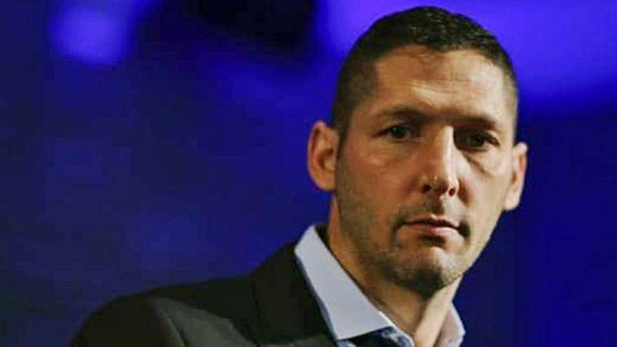 Materazzi, durante un acto tras su retirada.