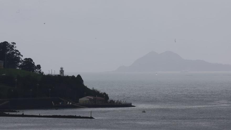 Galicia descorre la cortina de lluvia