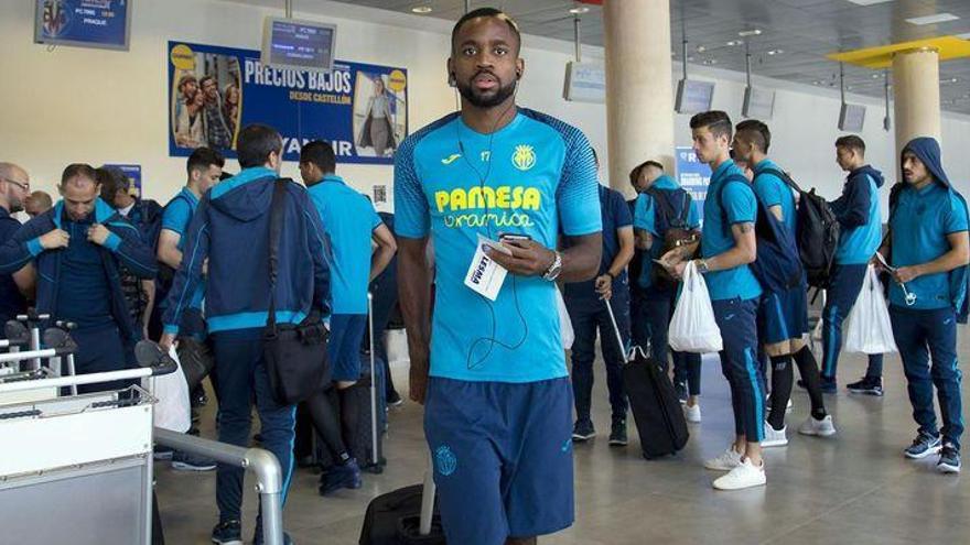 Bakambu: &quot;No podía dejar escapar la oportunidad que me da China&quot;