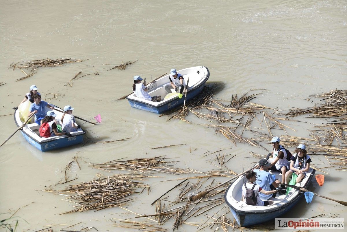 Todas las imágenes del reto de limpieza del río Segura en Murcia