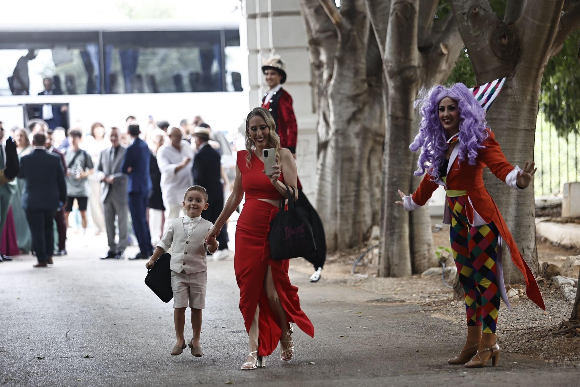 Boda de Nuria Llopis: la alfombra roja