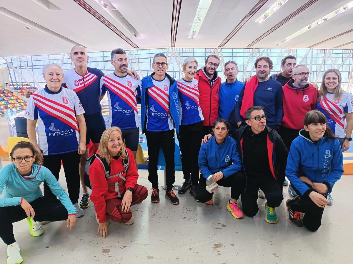 Representació de les dues formacions de l'Avinent Manresa