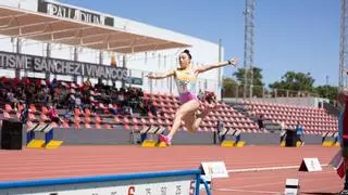 Asier Martínez, Blanca Hervás y Guillem Crespí vuelan en el Meeting Ibiza Toni Bonet
