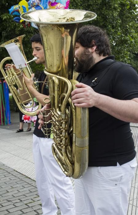 Espicha y charanga en las fiestas de Santa Filomena en Santullano