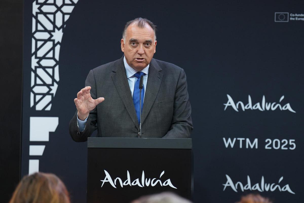 El consejero de Turismo y Andalucía Exterior, Arturo Bernal.