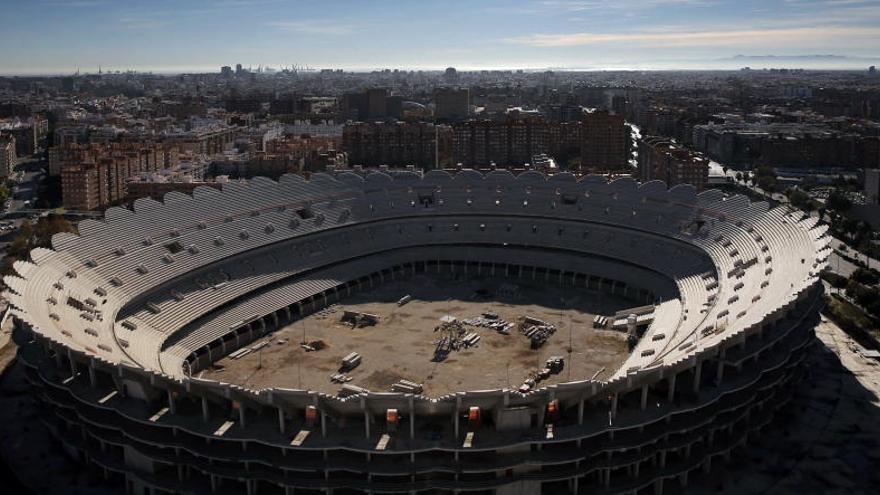 Imagen reciente del nuevo Mestalla, cuyas obras están paradas desde 2009. Foto: Efe/Kai Försterling