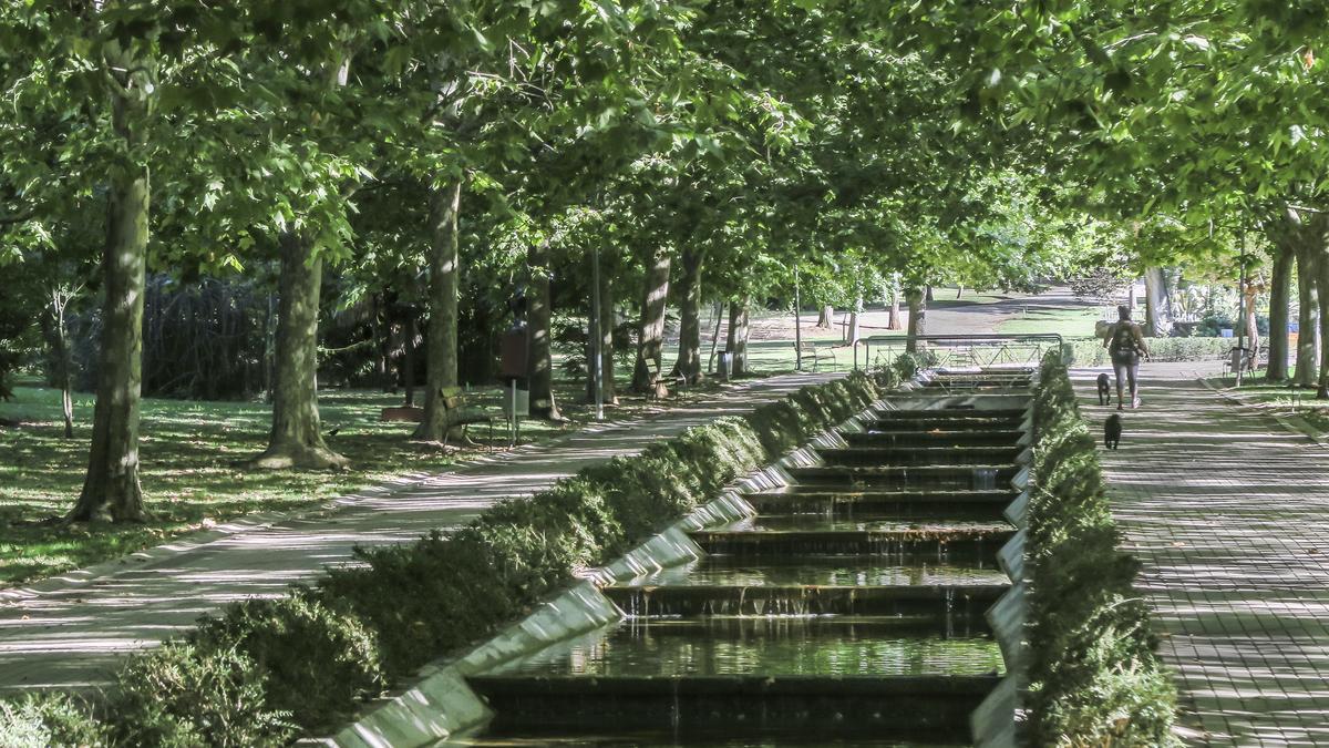 Imagen del Parque del Príncipe, la más amplia zona verde de Cáceres.