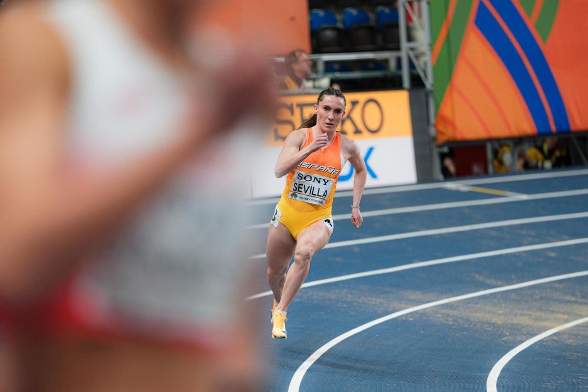 Paula Sevilla se clasificó en el último metro