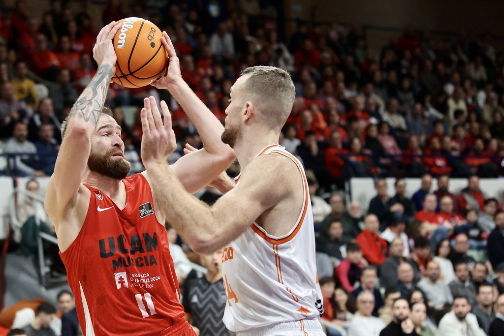 Las mejores imágenes del UCAM Murcia - Valencia Basket