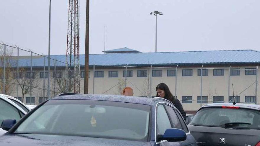 Rosario y su hija, en A Lama, en la visita del pasado sábado.