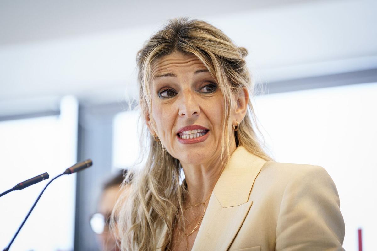 Yolanda Díaz demana retirar l'ambaixador d'Espanya a Israel com a mesura de "pressió diplomàtica" Yolanda Díaz demana retirar l'ambaixador d'Espanya a Israel com a mesura de "pressió diplomàtica"