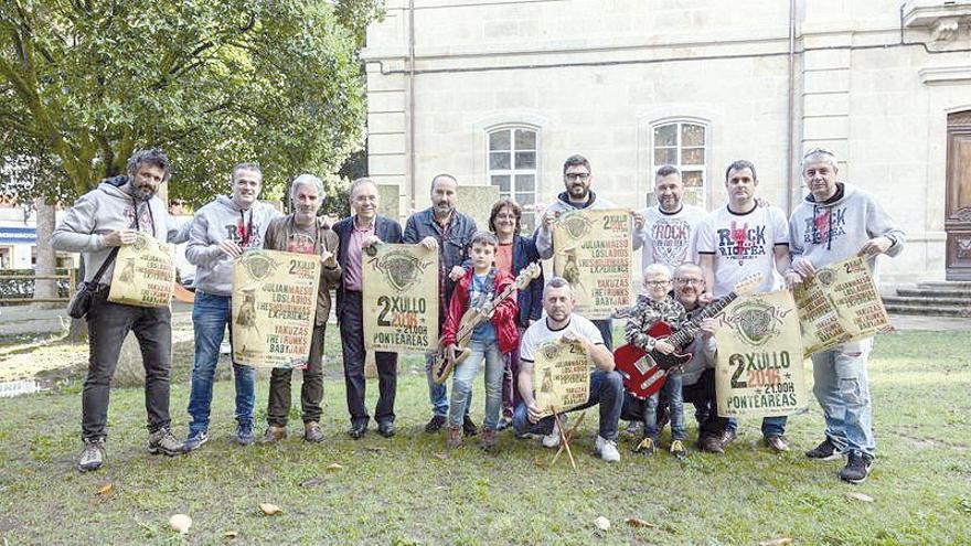 Presentación del festival en los Jardines de La Giralda, en Ponteareas. // FdV