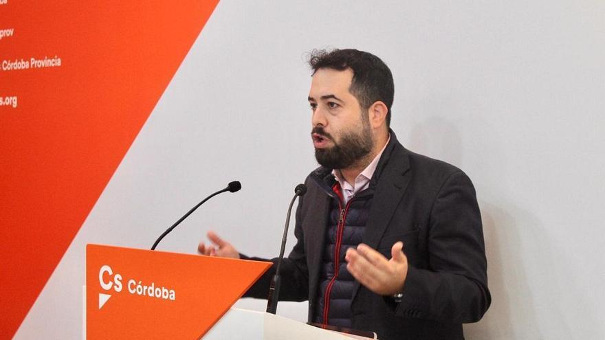 Carrillo: &quot;El PSOE ha demostrado en Baena que solo le interesa el poder&quot;