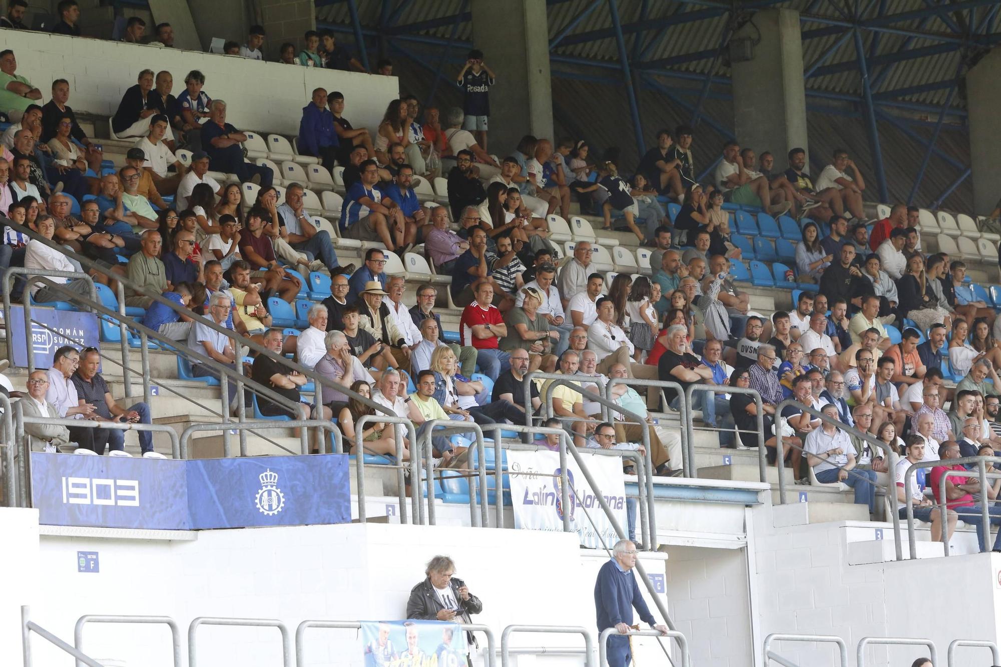 EN IMÁGENES: Así ha sido la goleada del Avilés ante el Marino
