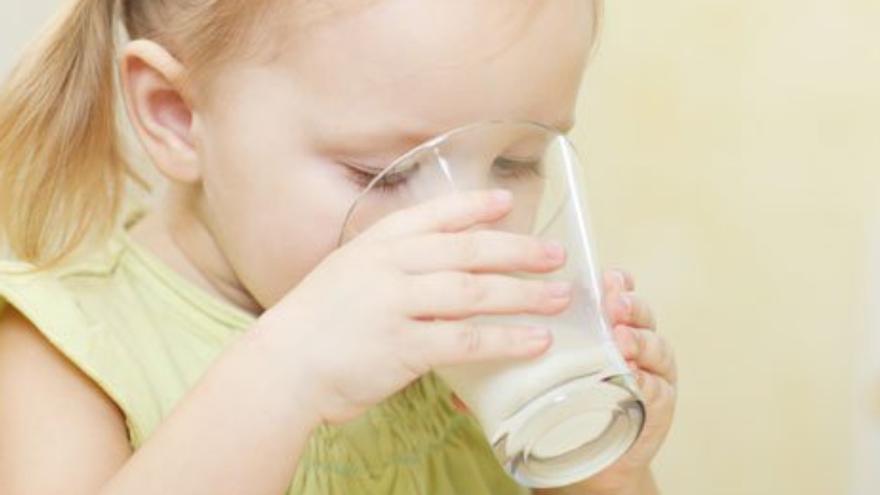 Muere una niña alérgica a la leche por tomar un producto lácteo
