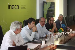 El calzado, los derivados del plástico y el textil acuden al "salvavidas" de las ayudas para reindustrializarse