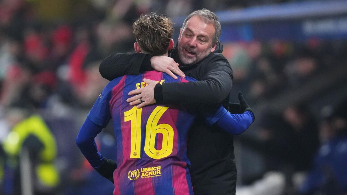 Flick tras tras la victoria en Praga: ‘Fermín vive para el Barça’