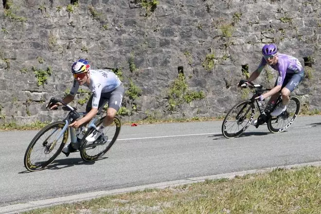 Las mejores imágenes de la 13ª etapa del Tour de Francia
