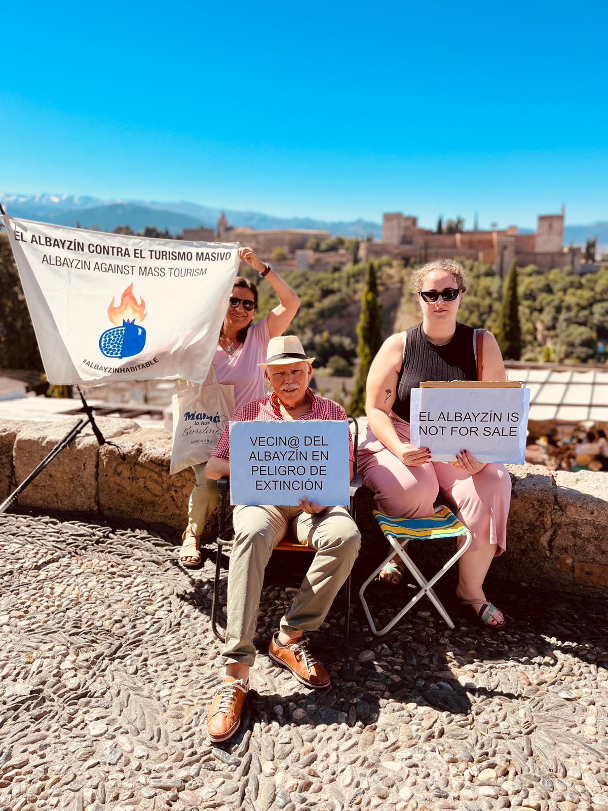 Albayzín habitable se concentró en el emblemático Mirador de San Nicolás de Granada el pasado sábado.