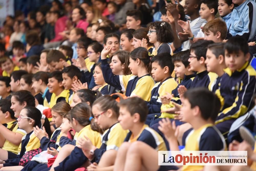 Encuentro de escolares con los jugadores del Plást