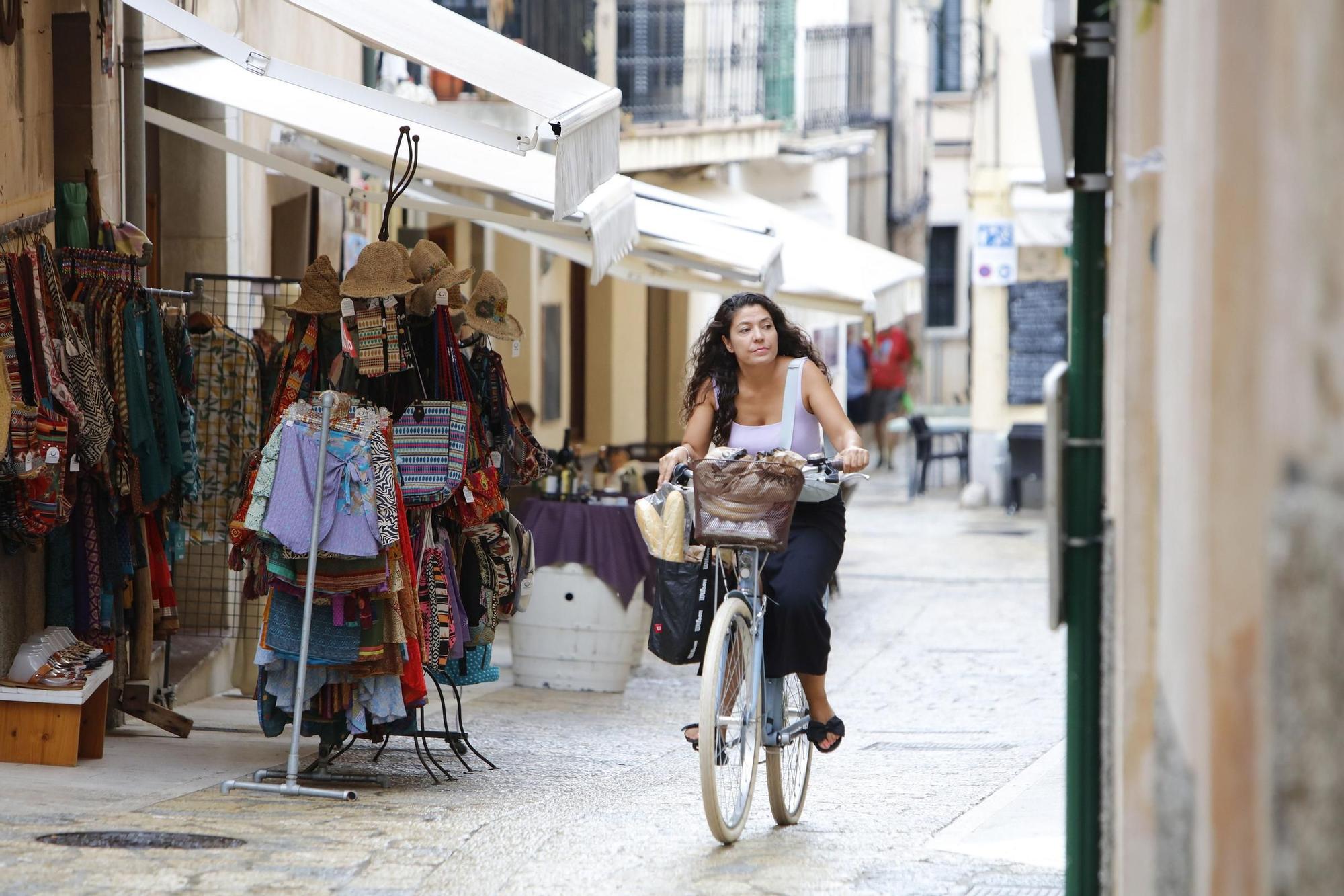 Auch bei Regen auf Mallorca einen Besuch wert: Pollença ist Mitte September voller Leben