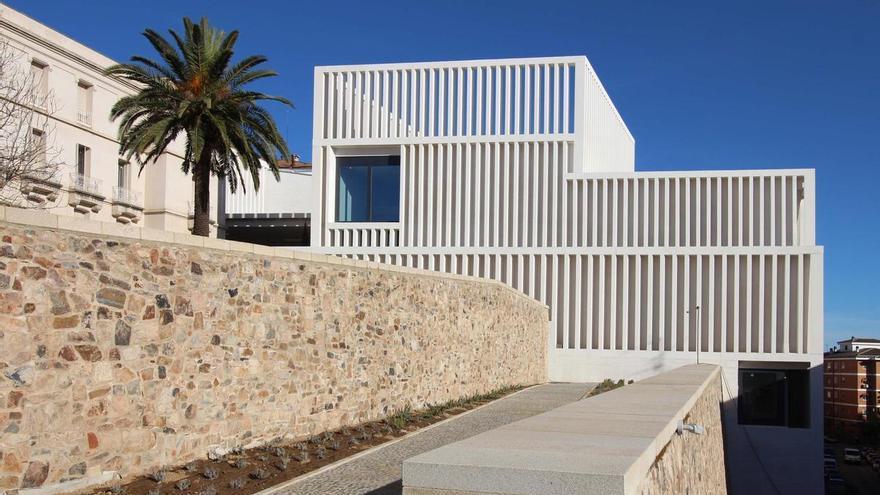 La Fundación Helga de Alvear presenta 'Voces sin Fronteras' el 25 de marzo: un proyecto contra el racismo y la xenofobia