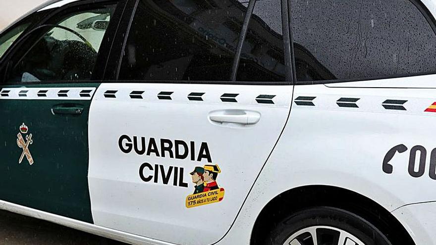 Vehículo de la Guardia Civil.