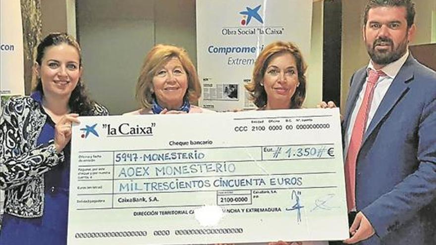La Caixa entrega 10.000 euros a colectivos locales