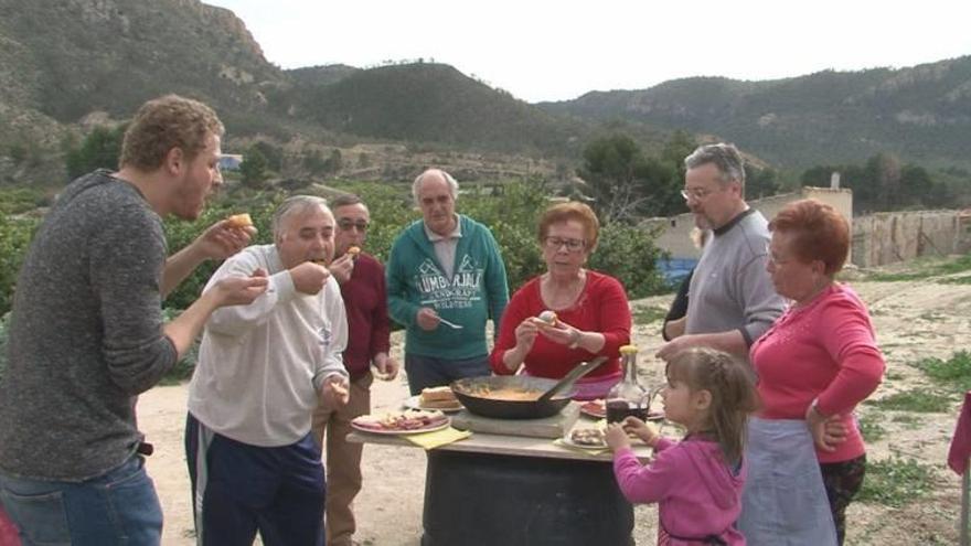 Fotograma del programa &#039;Vaya valle bello&#039; de Comando Actualidad en el Valle de Ricote