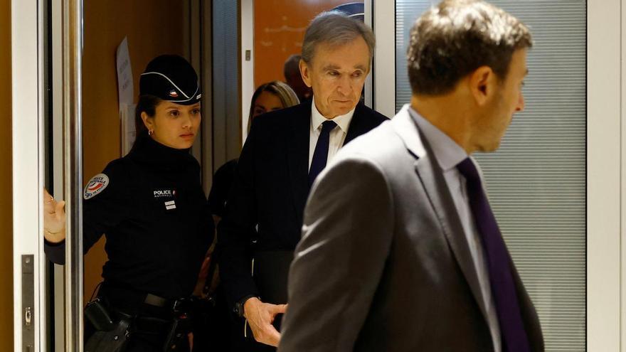 Bernard Arnault y la élite conservadora francesa junto a Donald Trump