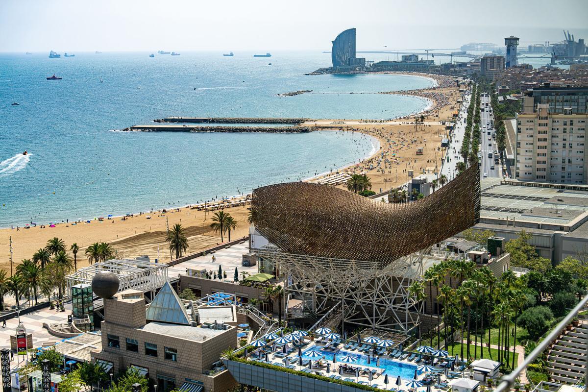 Barcelona instal·larà 11 càmeres de vigilància davant les platges més cèntriques abans de Sant Joan