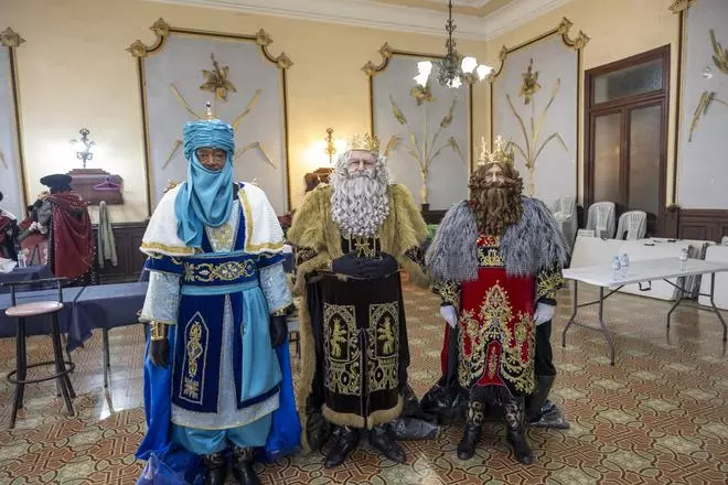 Aquí están las mejores imágenes de la Cabalgata de Reyes de Torrevieja 2026